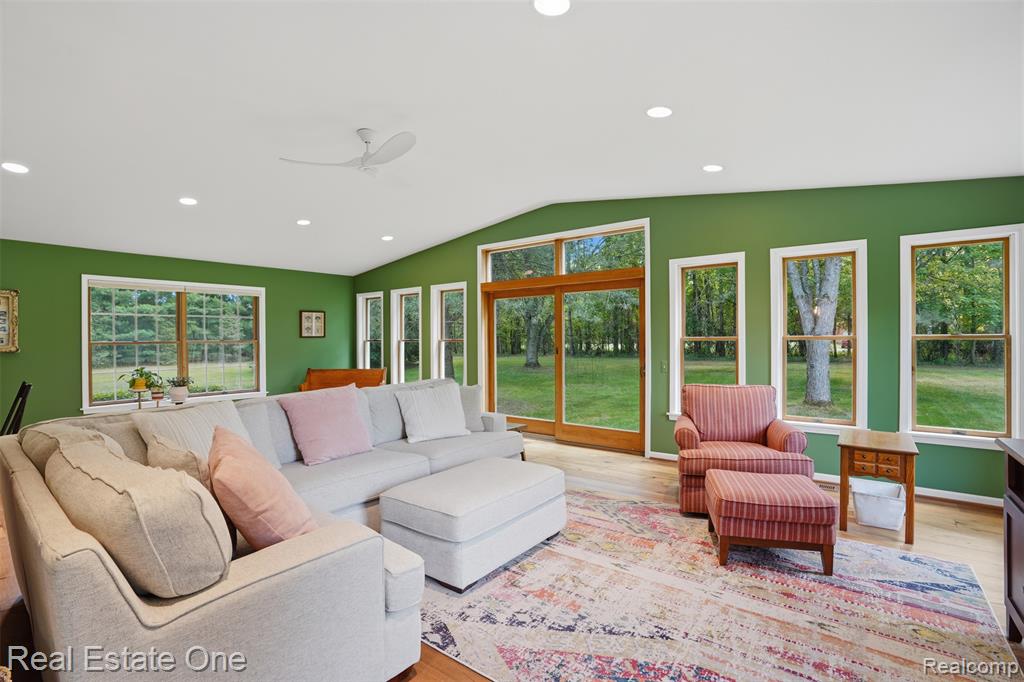 1765 Rowe Road, Milford, MI 48380 — Photo 27