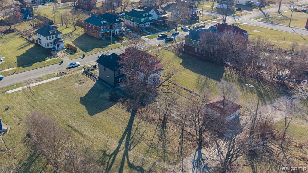 2575 Harding Street, Detroit, MI 48214 — Photo 35
