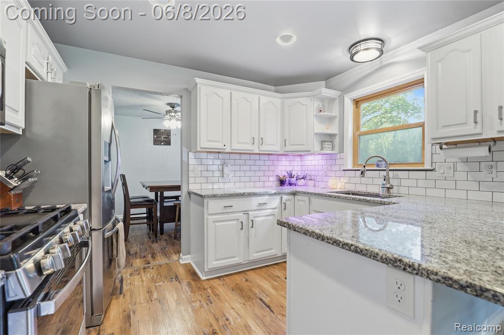 6218 McKenzie Drive, Flint, MI 48507 — Photo 13