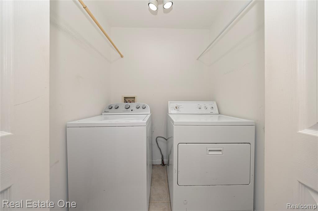 6995 Allen Hill Court, Clarkston, MI 48348 — Photo 31