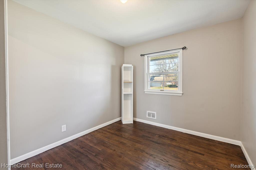 9624 ROCKLAND, Redford, MI 48239 — Photo 25