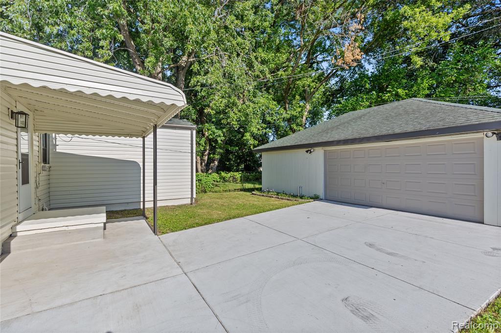 6750 Jackson Avenue, Warren, MI 48091 — Photo 20