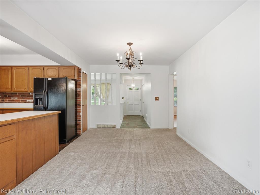 436 Broadleaf Drive, Rochester, MI 48306 — Photo 17