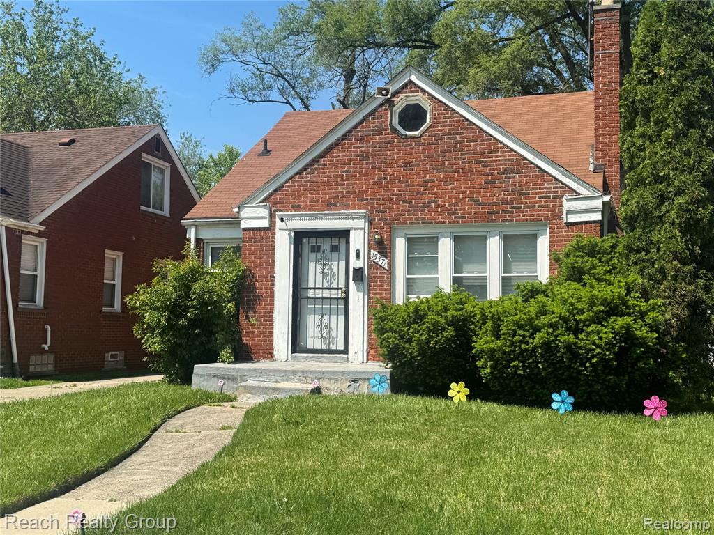 15371 Heyden Street - Photo 3