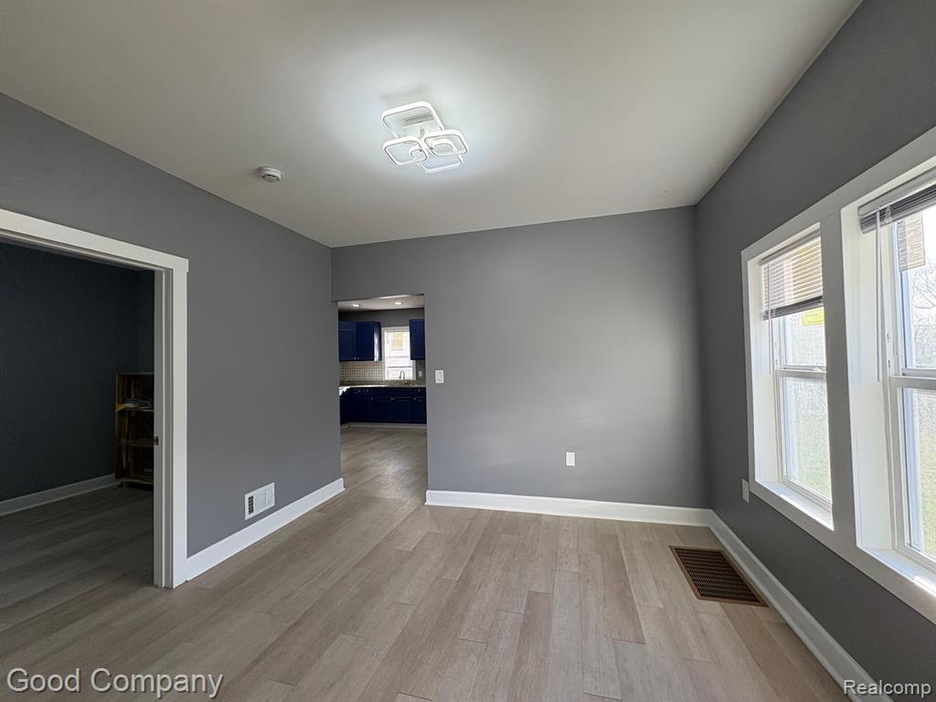 9390 Quincy Street, Detroit, MI 48204 — Photo 13