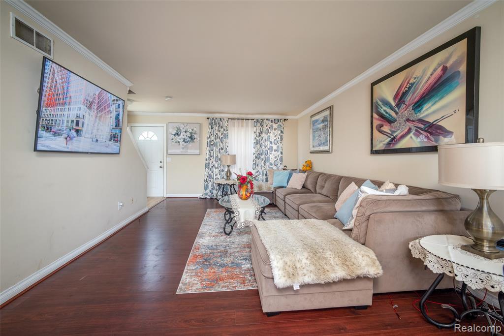 28136 Fortson Lane, Inkster, MI 48141 — Photo 2