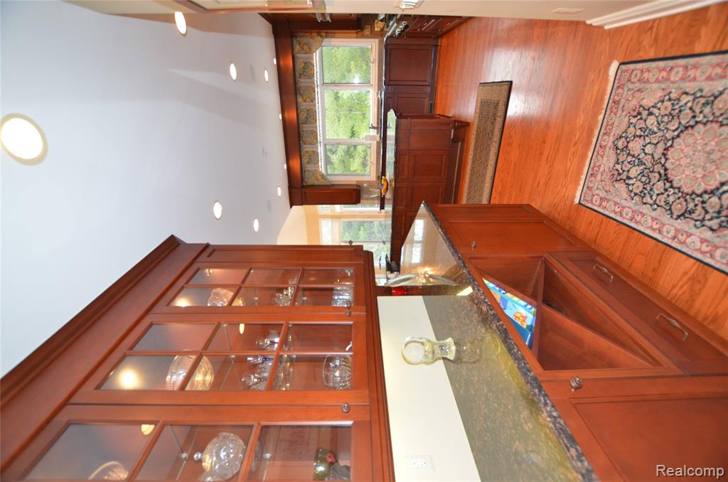2551 Ginger Court, Bloomfield Hills, MI 48304 — Photo 5