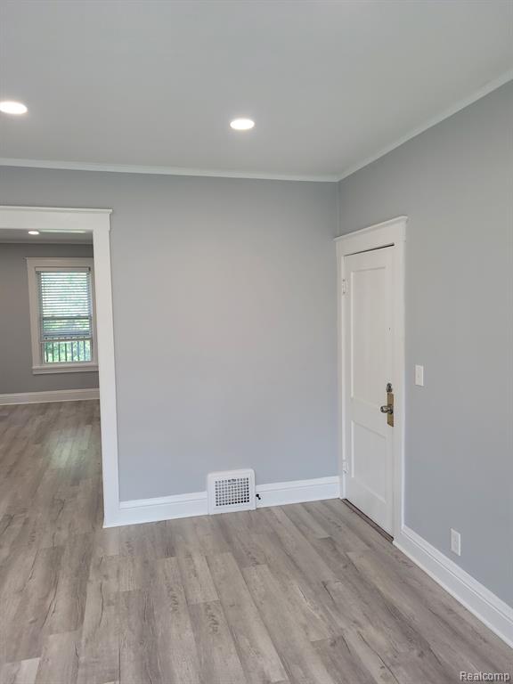 8 PONTIAC Street, Oxford, MI 48371 — Photo 20