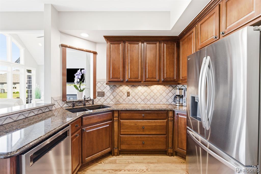 954 Edison Shores Court, Port Huron, MI 48060 — Photo 13