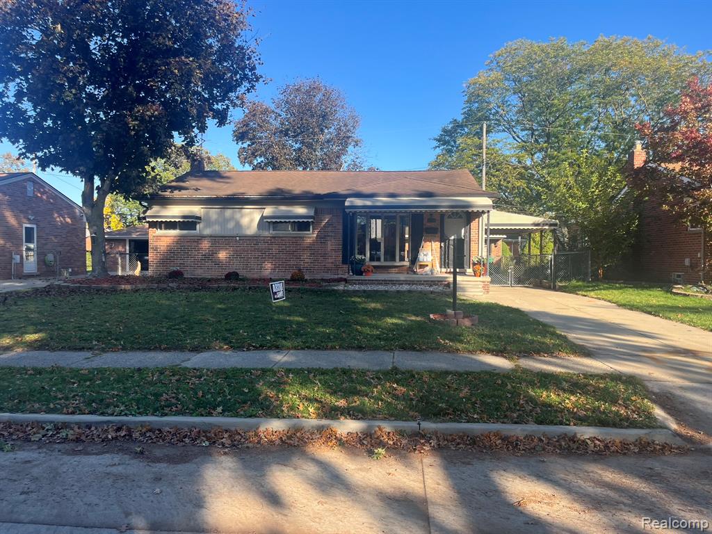 6510 Fairfield Street, Garden City, MI