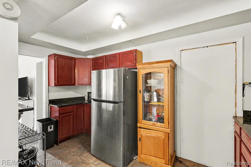 2174 Middlebelt Road, West Bloomfield, MI 48324 — Photo 12