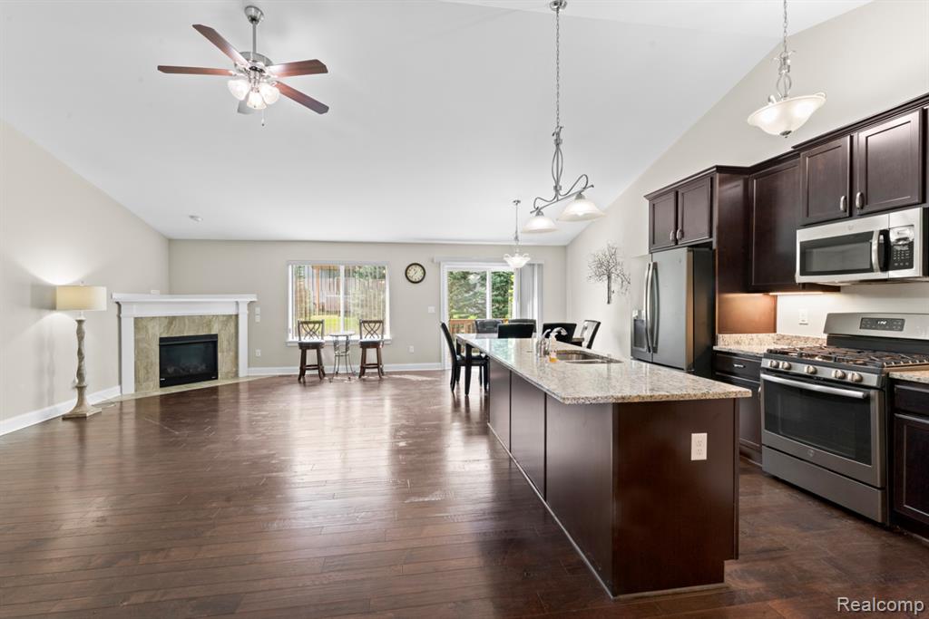 457 HOSTA, Howell, MI 48843 — Photo 6