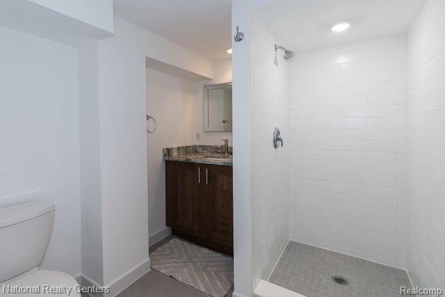 942 Donmar Court, Birmingham, MI 48009 — Photo 18