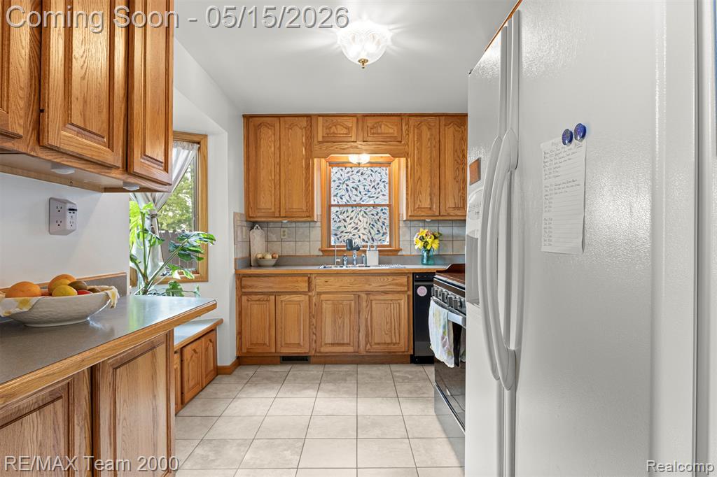 13997 San Jose, Redford, MI 48239 — Photo 20