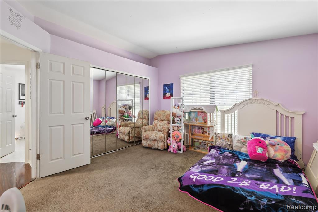38819 Country Circle, Farmington Hills, MI 48331 — Photo 14
