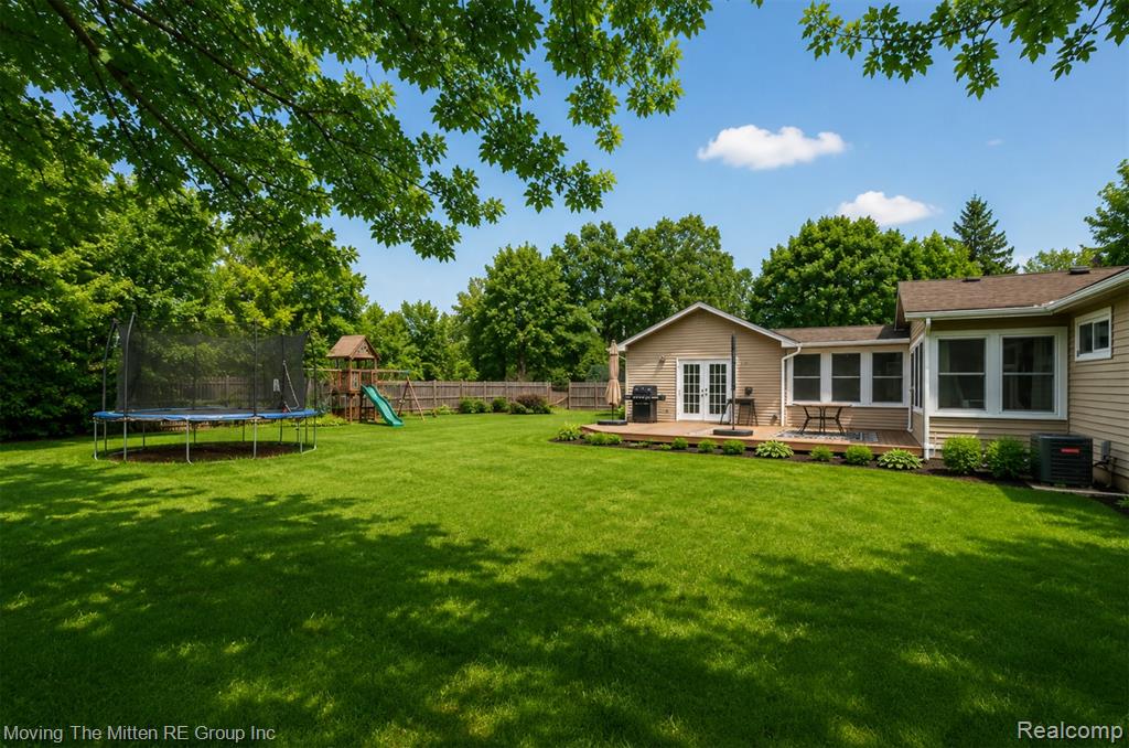 48188 Harris Road, Belleville, MI 48111 — Photo 32