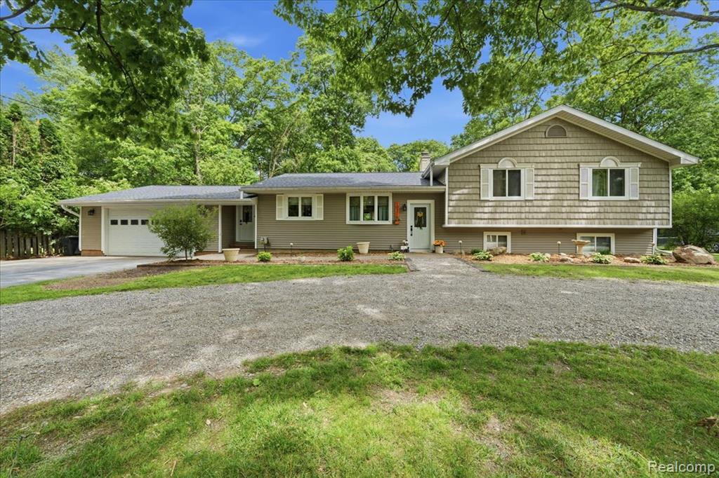 10210 Lavern Court, Clio, MI 48420