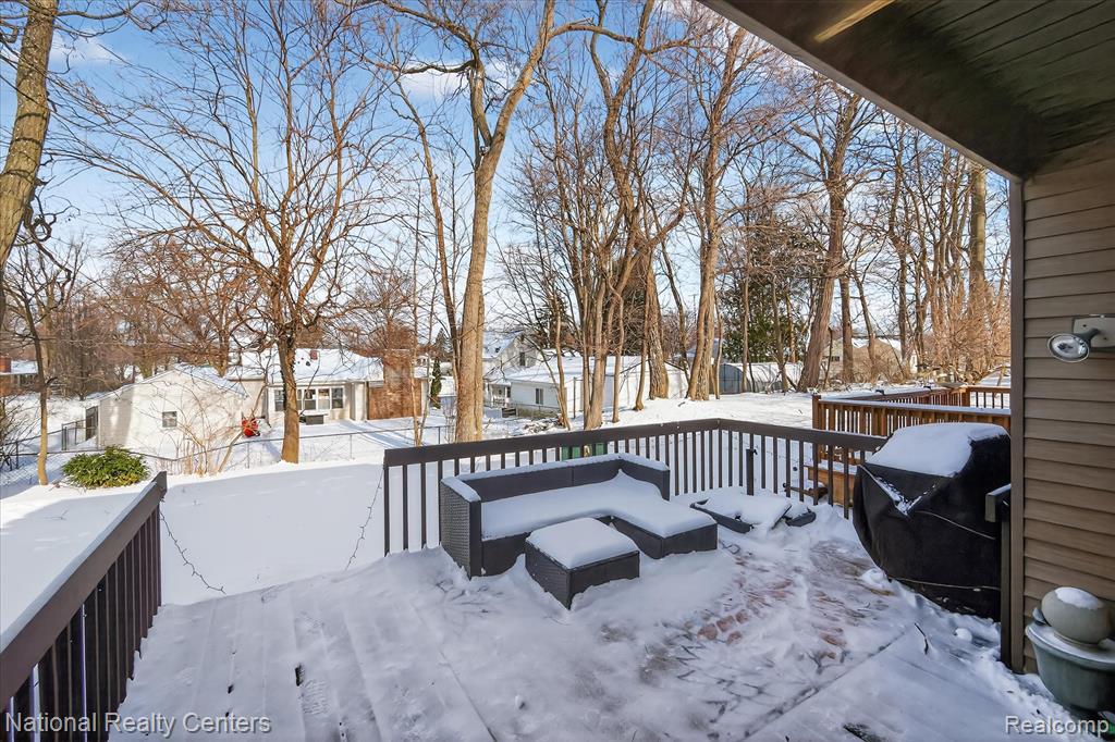 526 W Rockwell Street, Fenton, MI 48430 — Photo 33