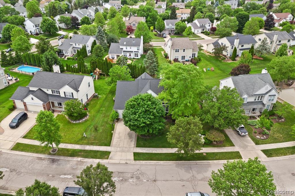 1035 Equestrian Drive, South Lyon, MI 48178 — Photo 48