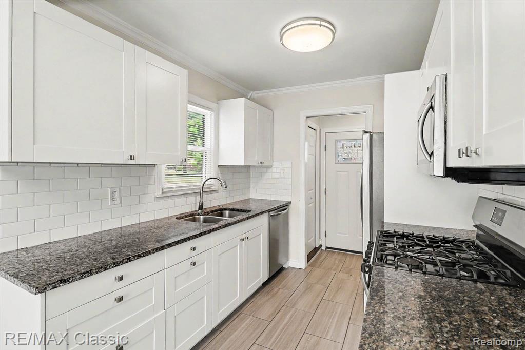 28691 Hales Street, Madison Heights, MI 48071 — Photo 5