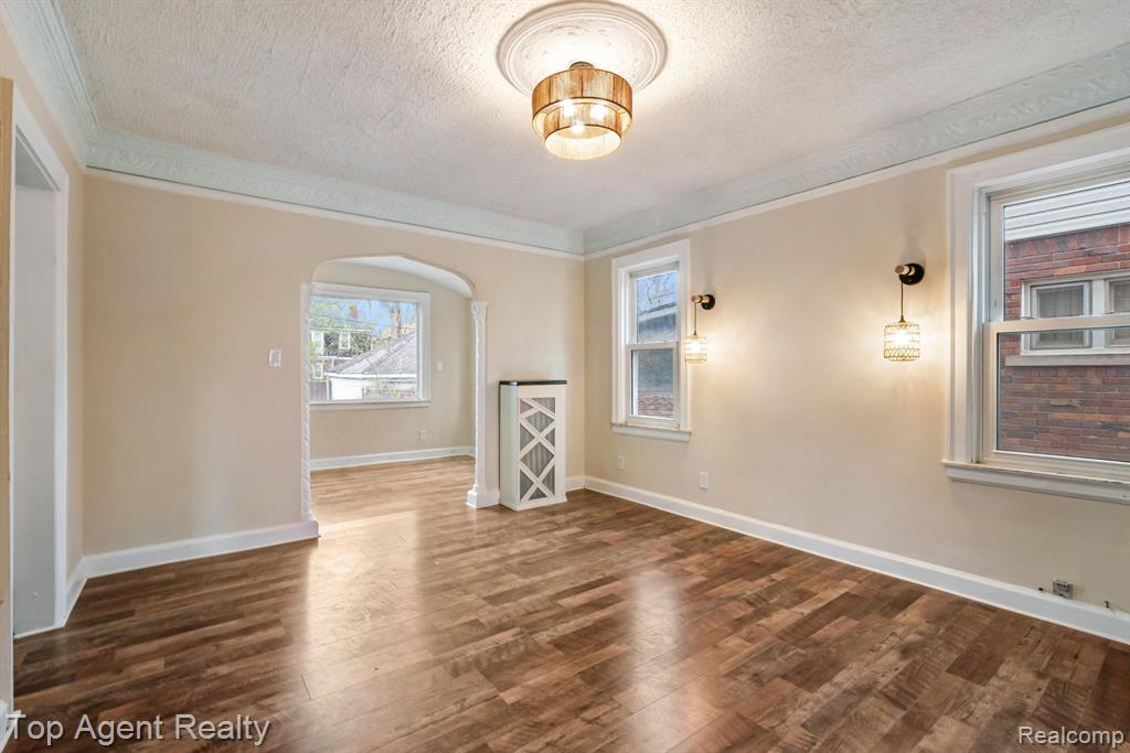 16565 Roselawn Street, Detroit, MI 48221 — Photo 21