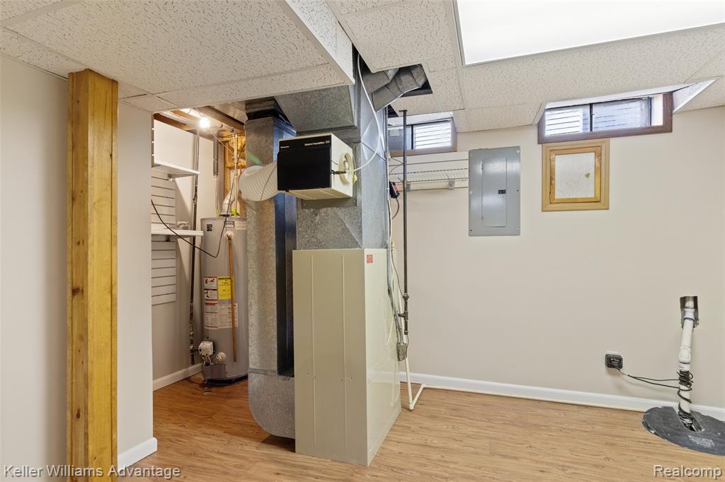 5671 Caren Drive, Ypsilanti, MI 48197 — Photo 28