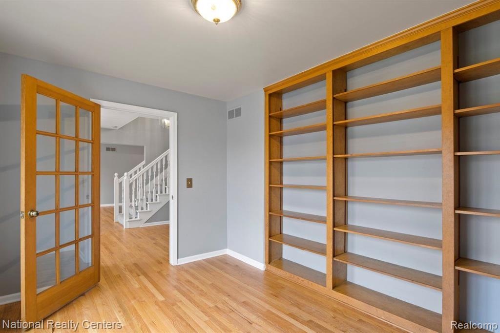 44489 STONE Road, Novi, MI — Photo 5