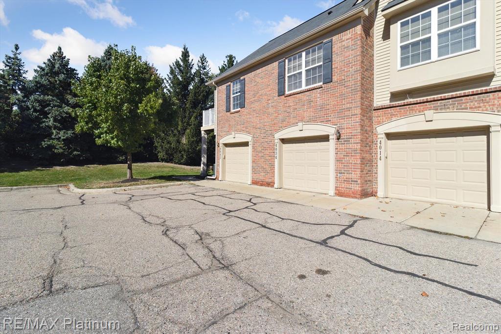 4014 ELIZABETH Avenue, Canton, MI 48188 — Photo 28
