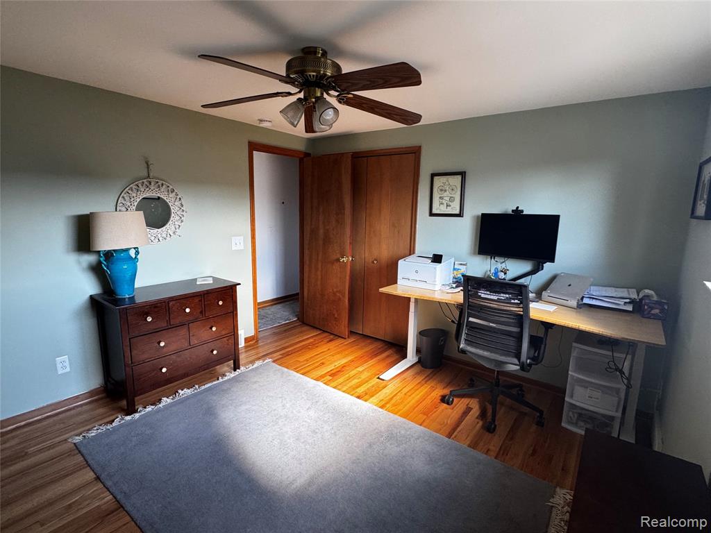855 Avon Court, Grosse Pointe Woods, MI 48236 — Photo 19