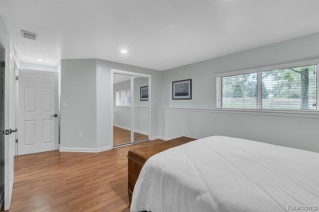 1134 Andover Circle, Commerce Twp, MI 48390 — Photo 34