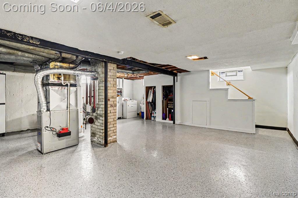 6608 Helen Street, Garden City, MI — Photo 14