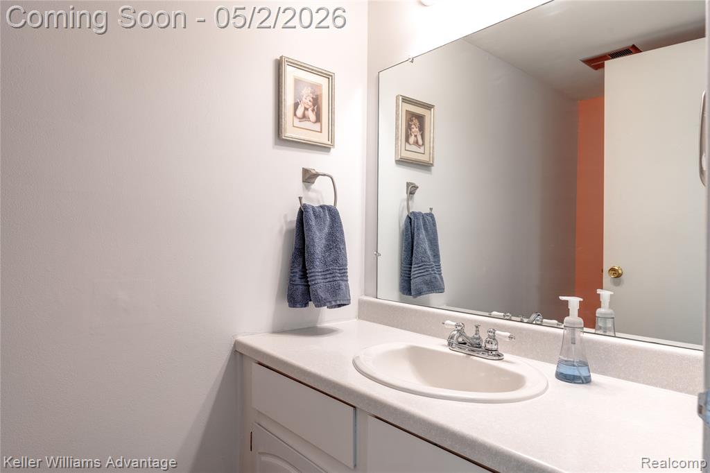 41389 Leidel Court, Northville, MI 48167 — Photo 14