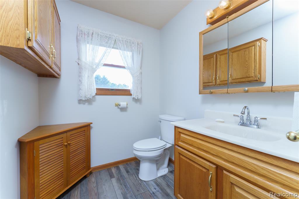 5430 E Columbia Road, Webberville, MI 48892 — Photo 17