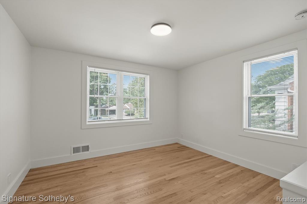 4235 Sheridan Drive, Royal Oak, MI 48073 — Photo 18