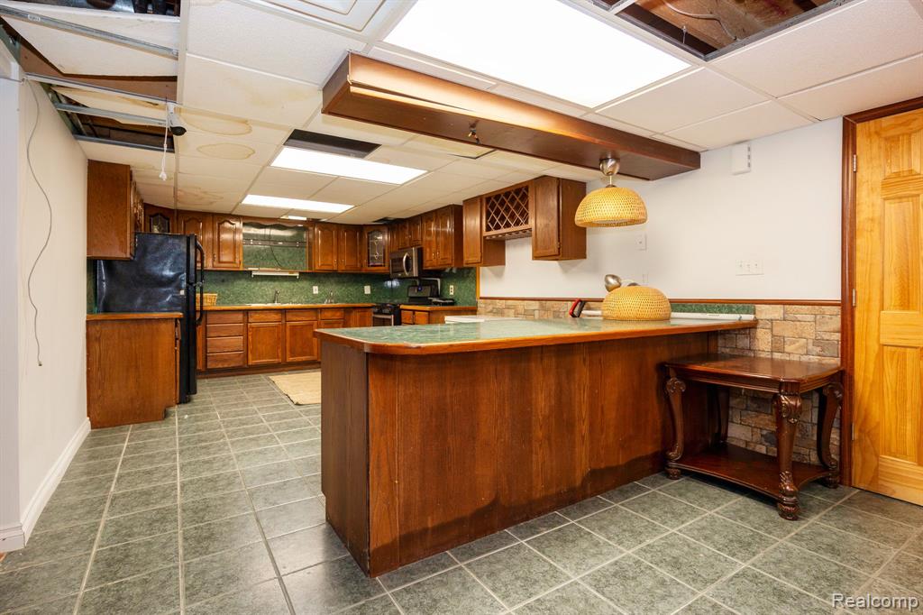 5858 Reuter Street, Dearborn, MI 48126 — Photo 39