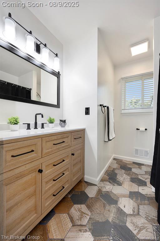 694 Metcalf Drive, Imlay City, MI 48444 — Photo 5