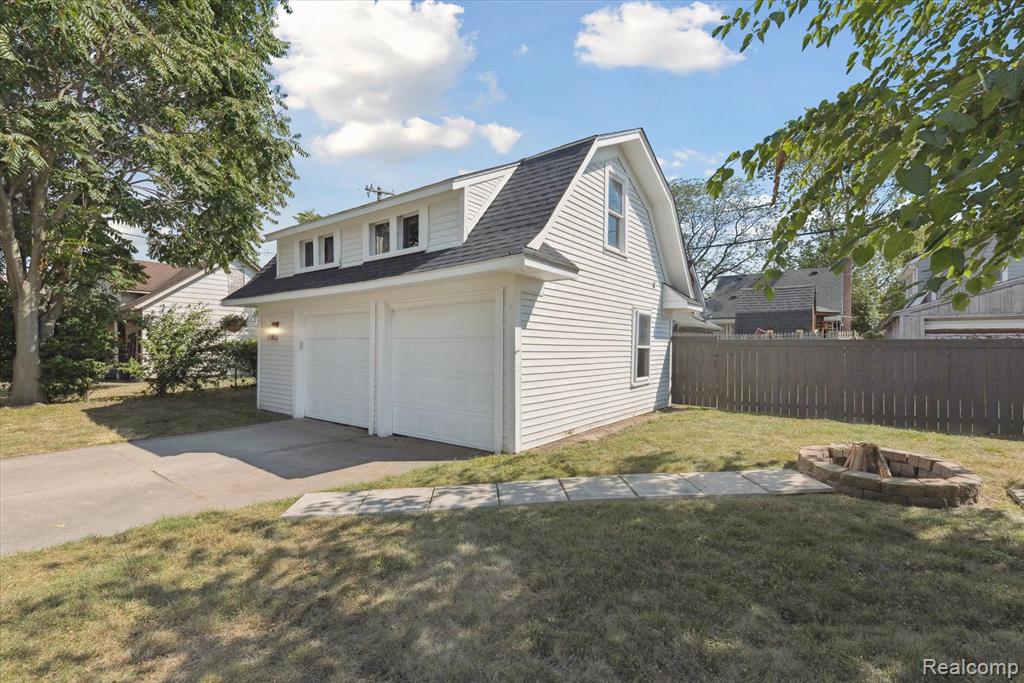 517 Emmons Boulevard, Wyandotte, MI 48192 — Photo 52