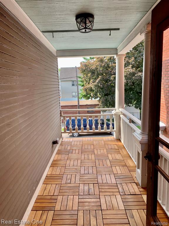 2454 Florian Street, Hamtramck, MI 48212 — Photo 31