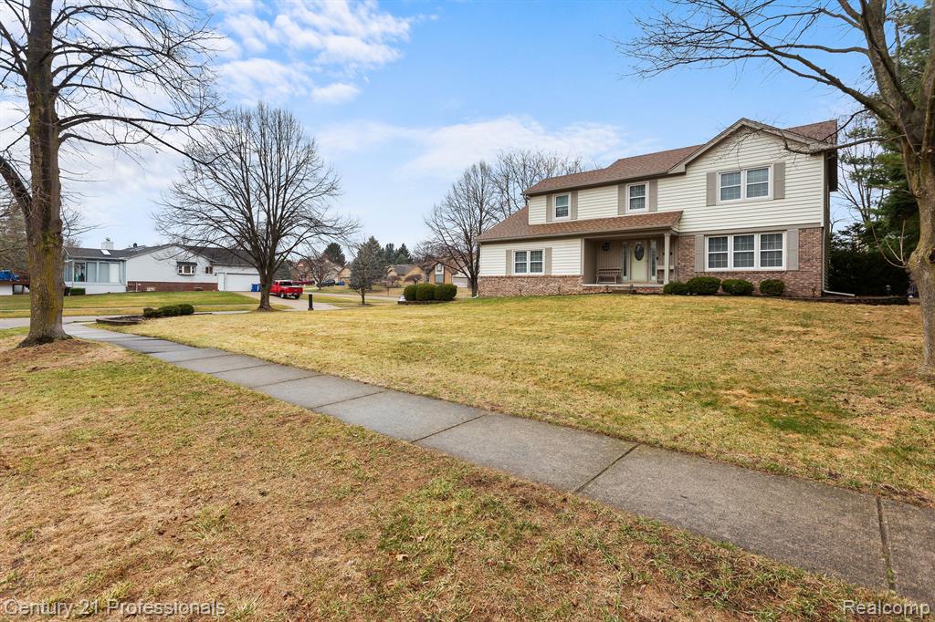 7594 Woodside Place, Waterford, MI 48327 — Photo 4