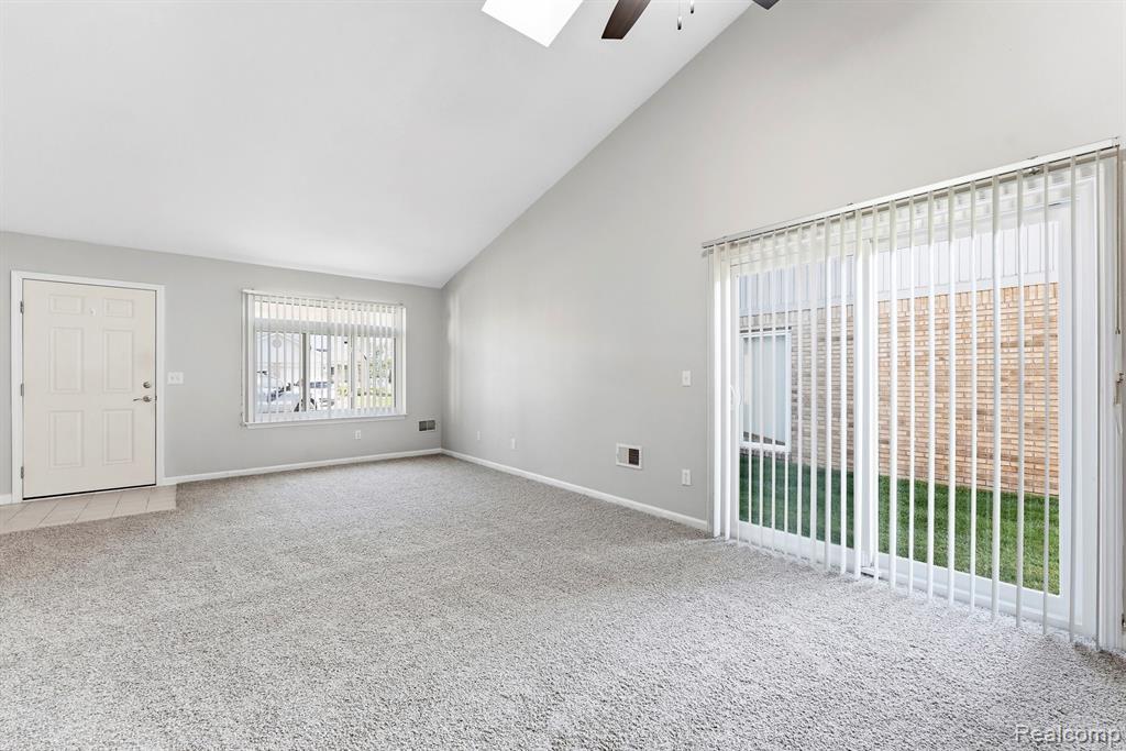 23449 Reading Court, Trenton, MI 48183 — Photo 3