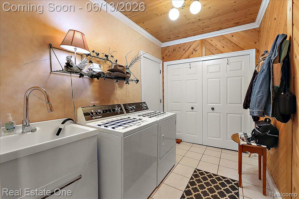 1854 Ludgate Lane, Rochester Hills, MI 48309 — Photo 41