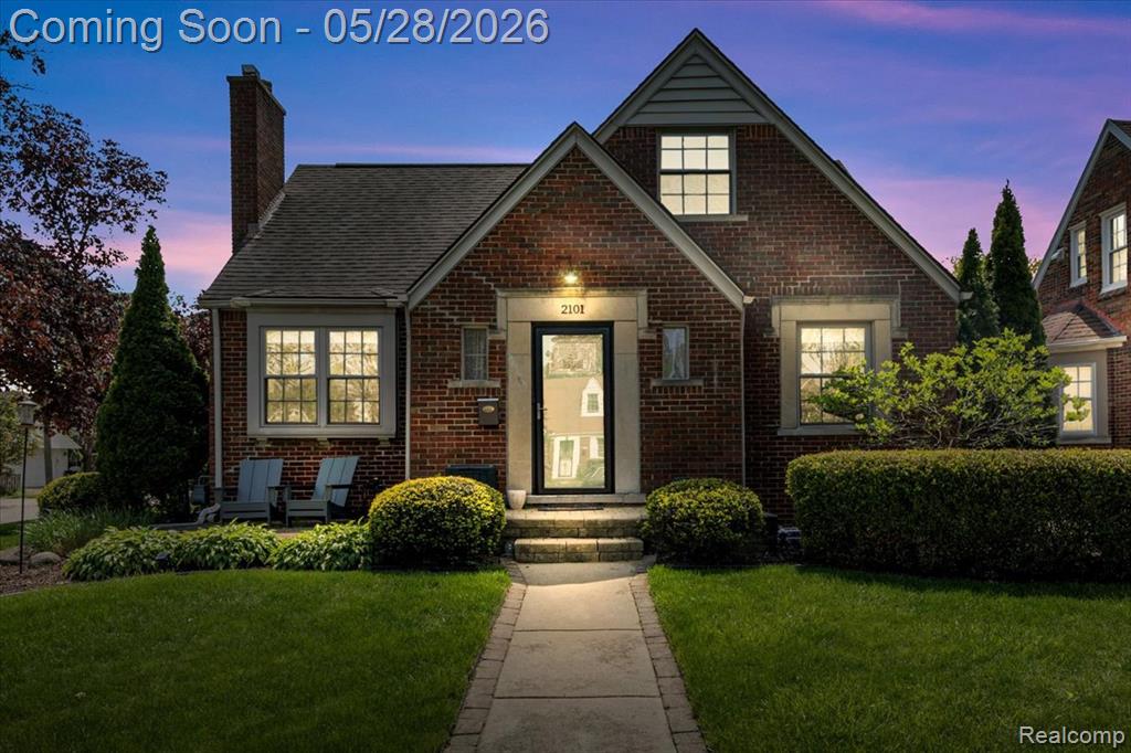 2101 Lochmoor Boulevard, Grosse Pointe Woods, MI 48236 — Photo 40