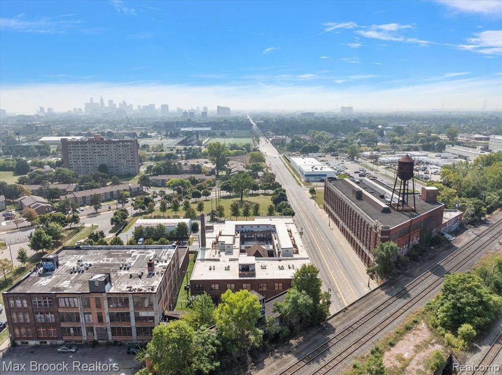 5766 TRUMBULL Street, 108, Detroit, MI 48208 — Photo 40