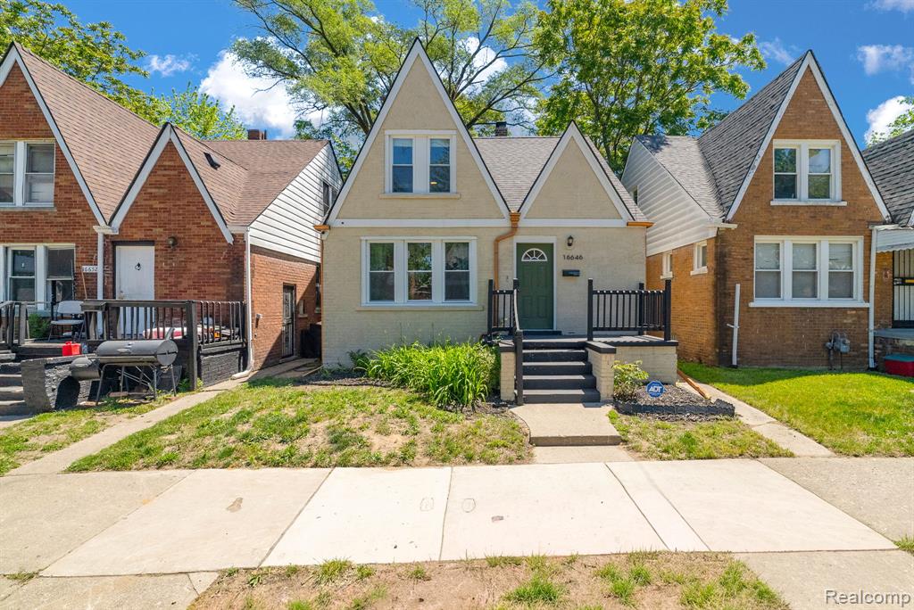16646 Turner Street, Detroit, MI 48221