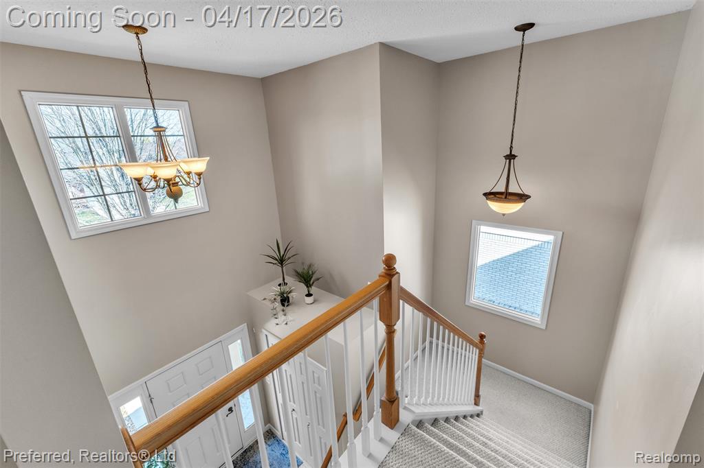 8560 Vista Court, Westland, MI — Photo 6
