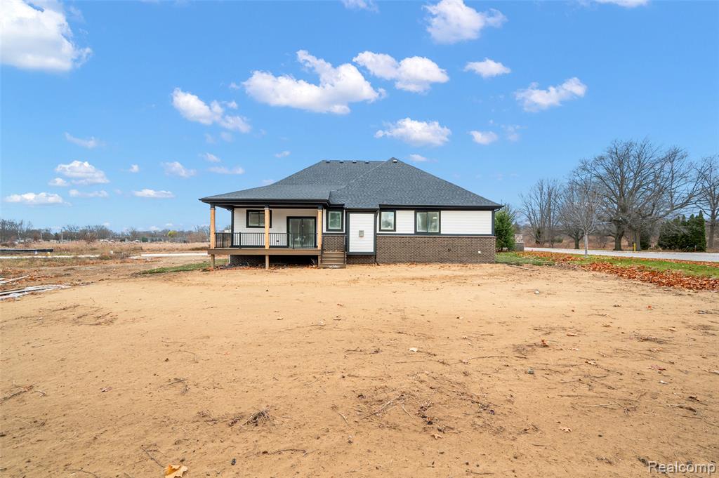 29697 Red Fox Lane, Chesterfield, MI 48047 — Photo 6