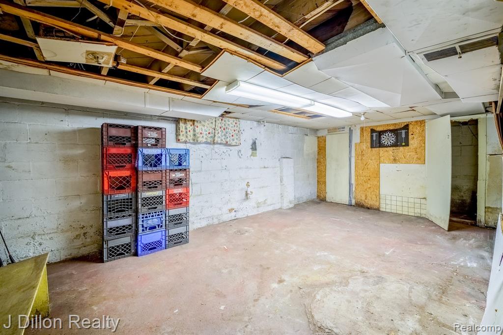 6128 Yinger Avenue, Dearborn, MI 48126 — Photo 33