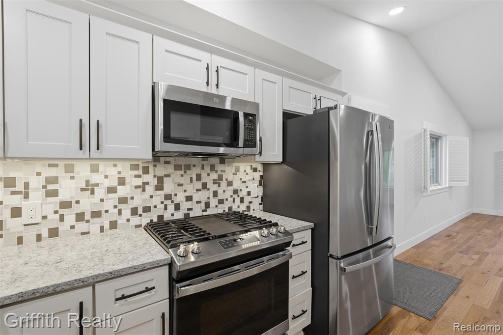 865 Alpine Drive, Brighton, MI 48116 — Photo 10