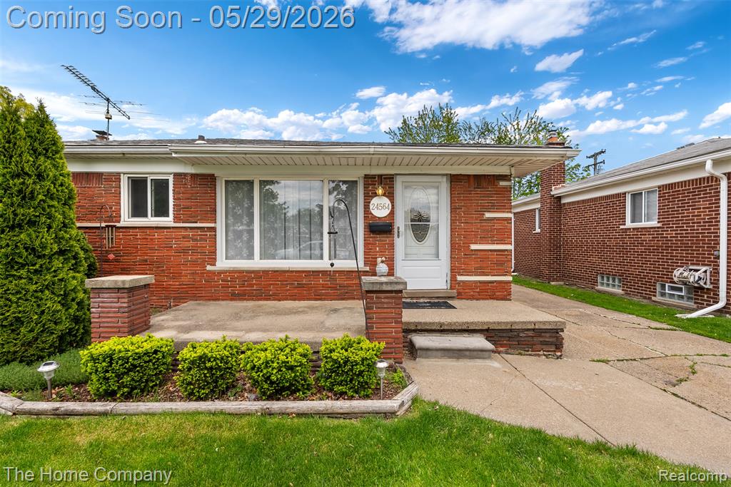 24564 Marine Avenue, Eastpointe, MI 48021 — Photo 5