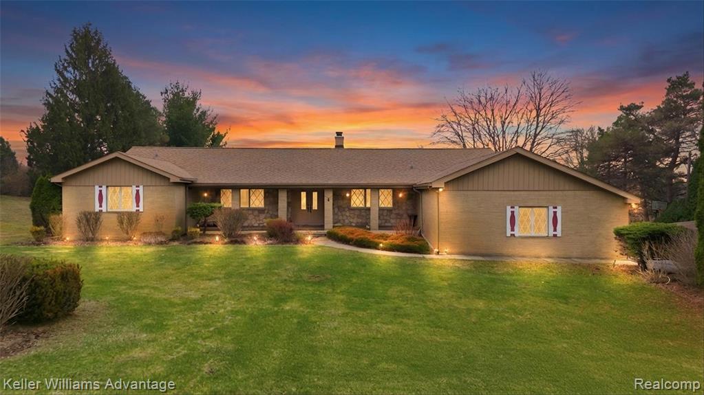 7670 7 Mile Road, Northville, MI, 48167